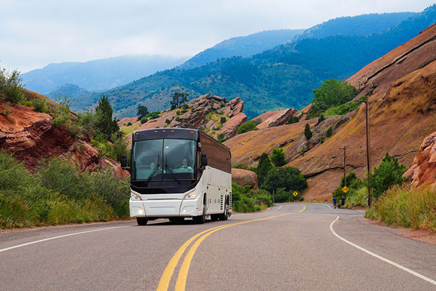 Experience Ultimate Convenience and Comfort with Red Rocks Shuttle