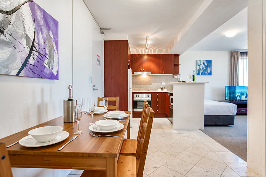 Benefits of Sydney Serviced Apartments for Business Travelers